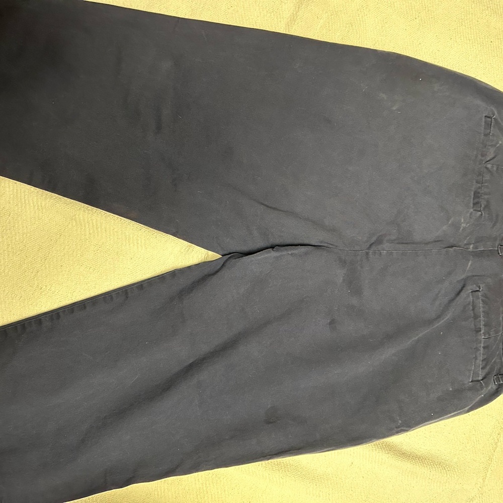 3 pairs of women’s dress or casual pants and capris - Picture 5 of 14